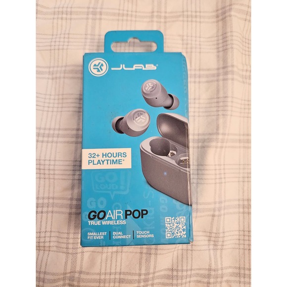 JLab Go Air Pop True Wireless Bluetooth Earbuds + Charging Case, Black NIB - Picture 2 of 5